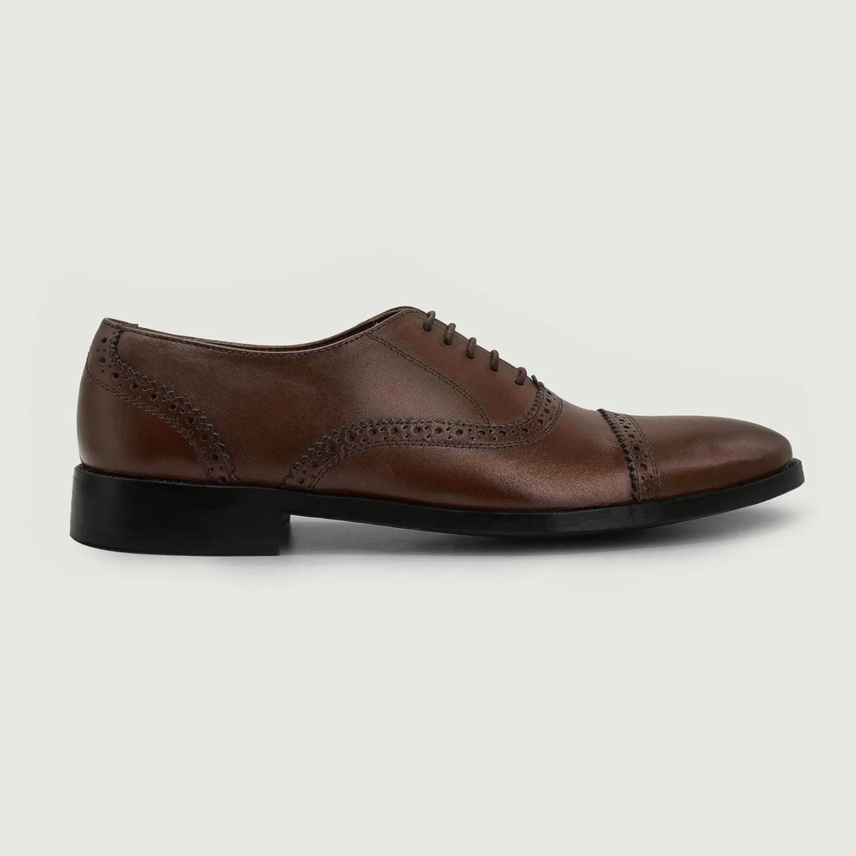Brown Full-Grain leather Shoes - Construcción cosida Goodyear y puntera delantera