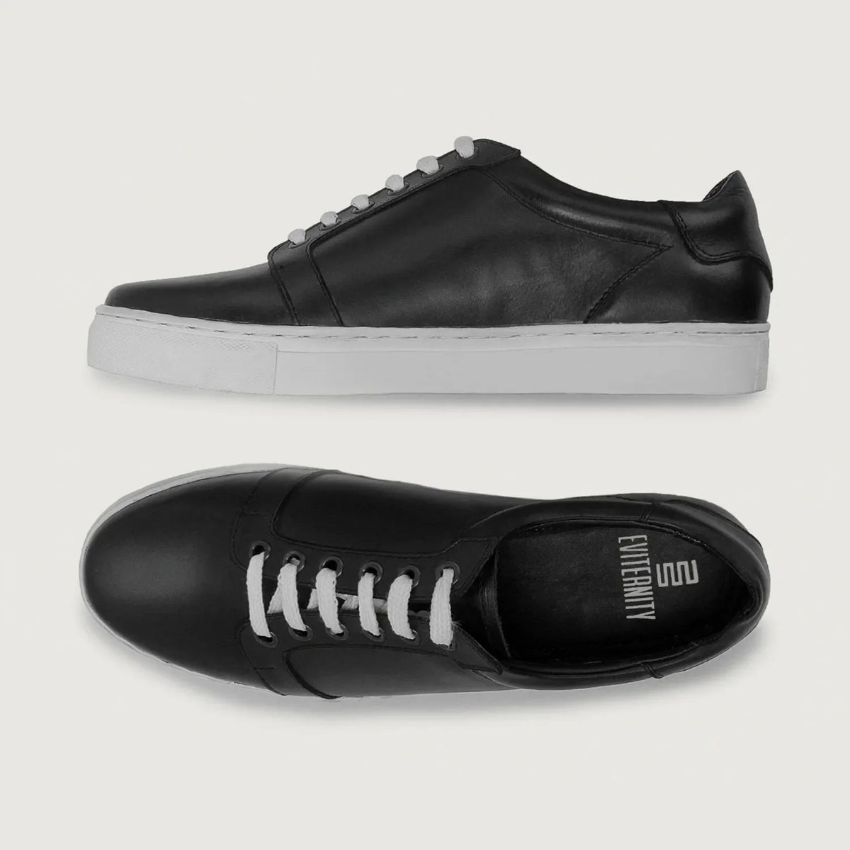 High-Traction Rubber Outsole & Lug Tread Pattern on Carter Runn Negro Zapatillas de cuero para Hombre For Men