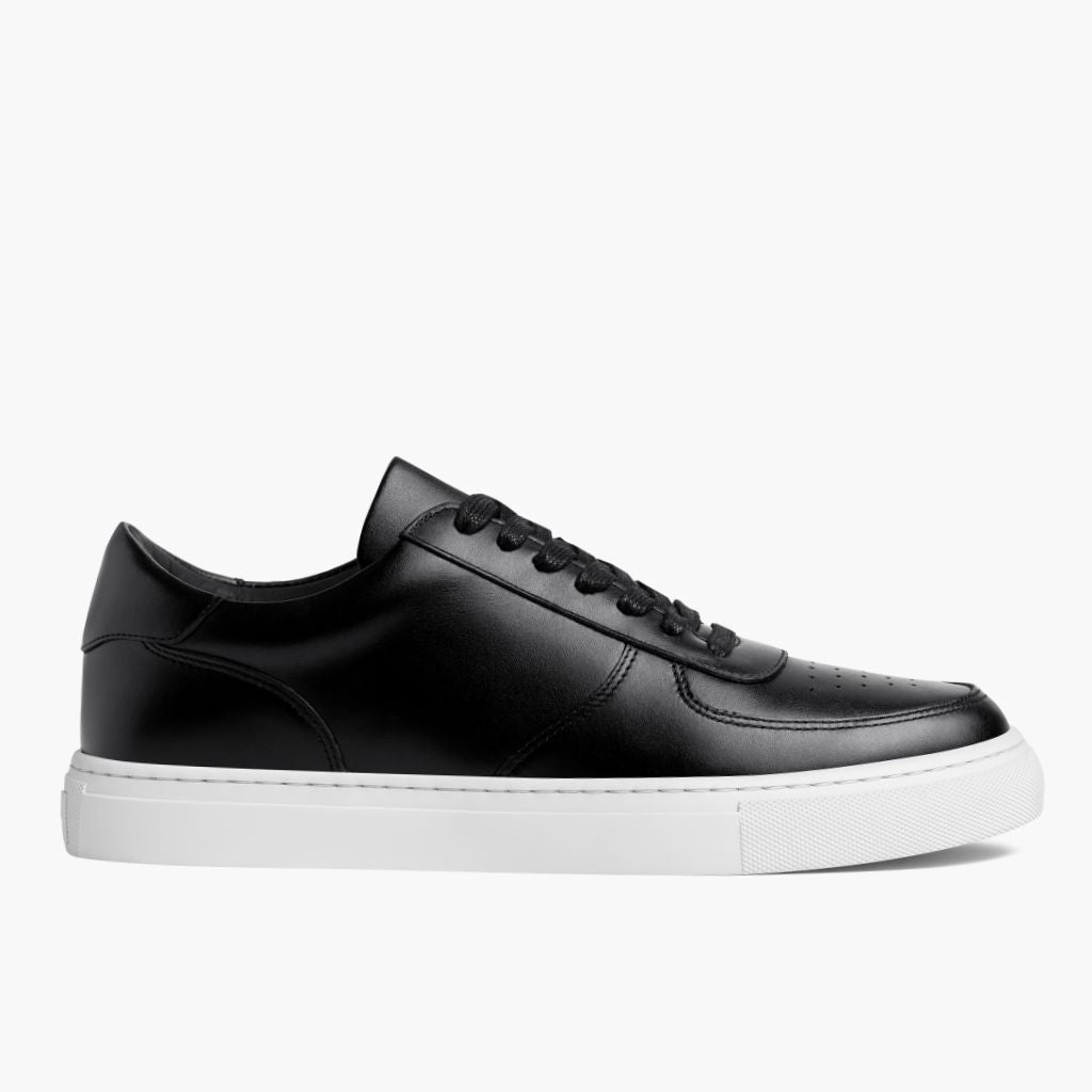 Black Full-Grain leather Sneakers - Construcción cosida Goodyear y puntera delantera