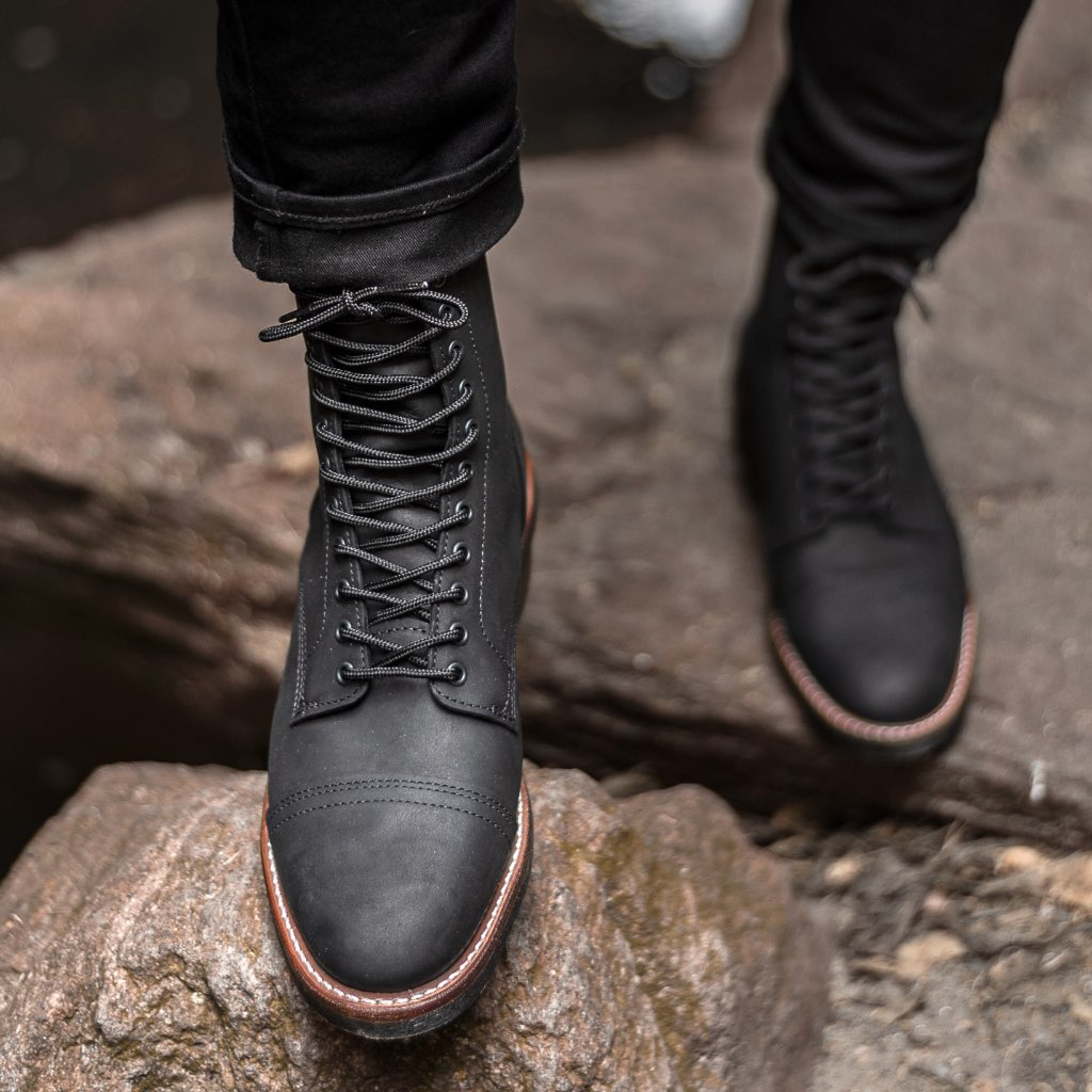 Cushioned Leather Insole & Ergonomic Arch Support Construction Detail