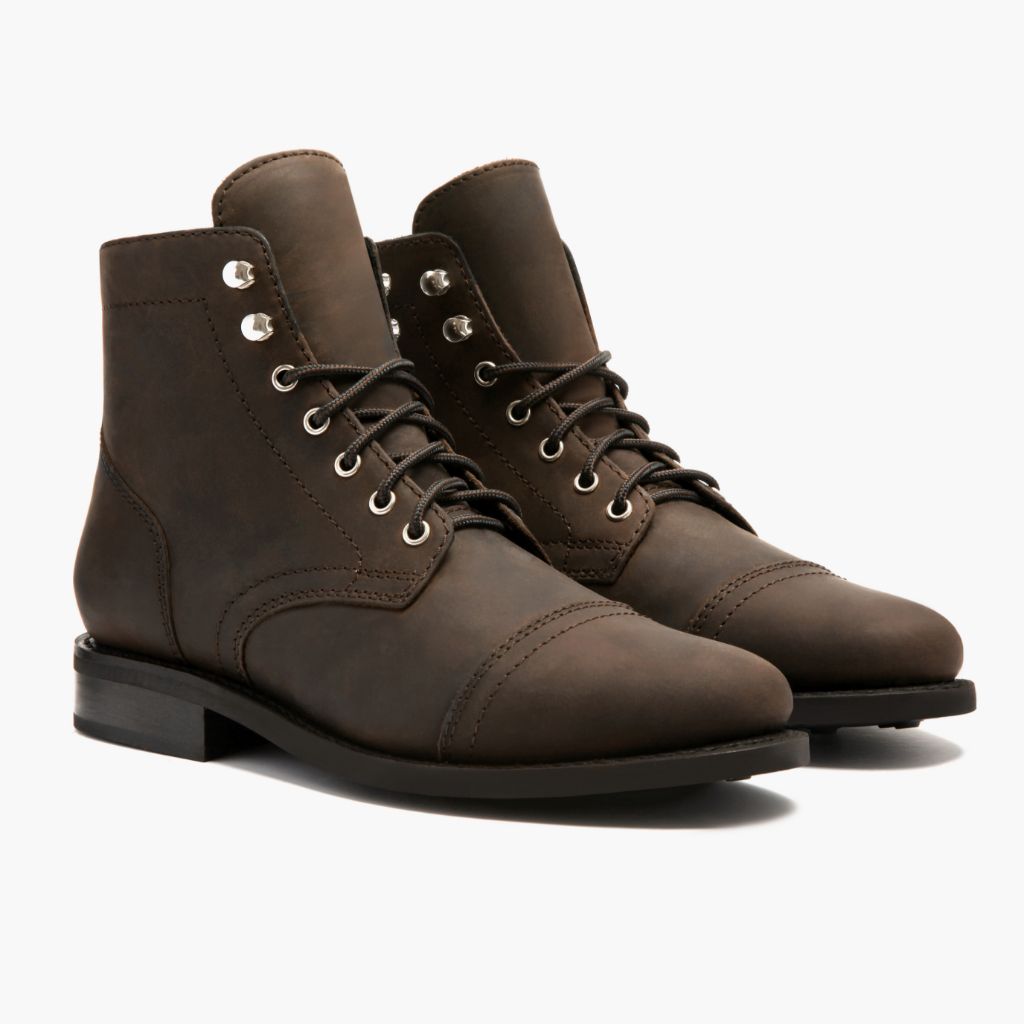 Classic Full-Grain leather Boots - Construcción cosida Goodyear y puntera delantera