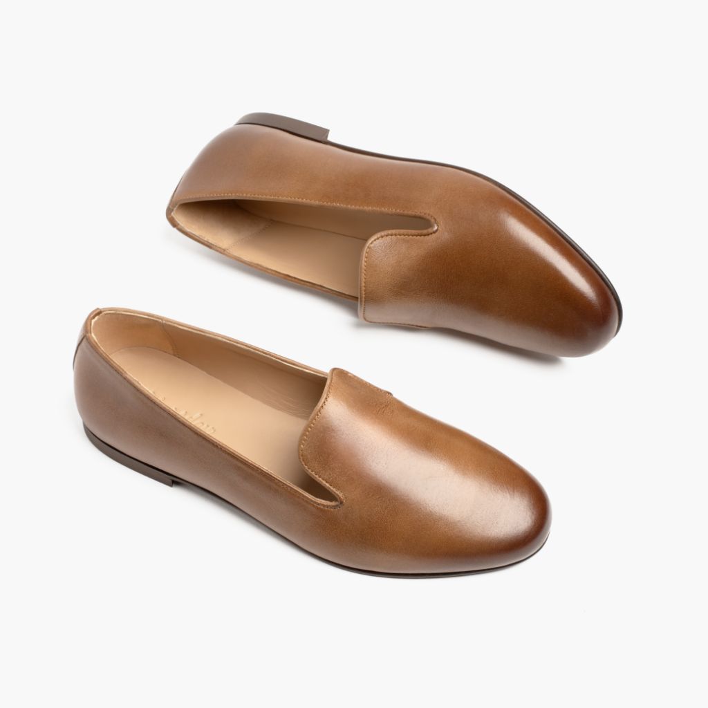 High-Traction Rubber Outsole & Lug Tread Pattern on Eden Ginger Botas de cuero para Mujer