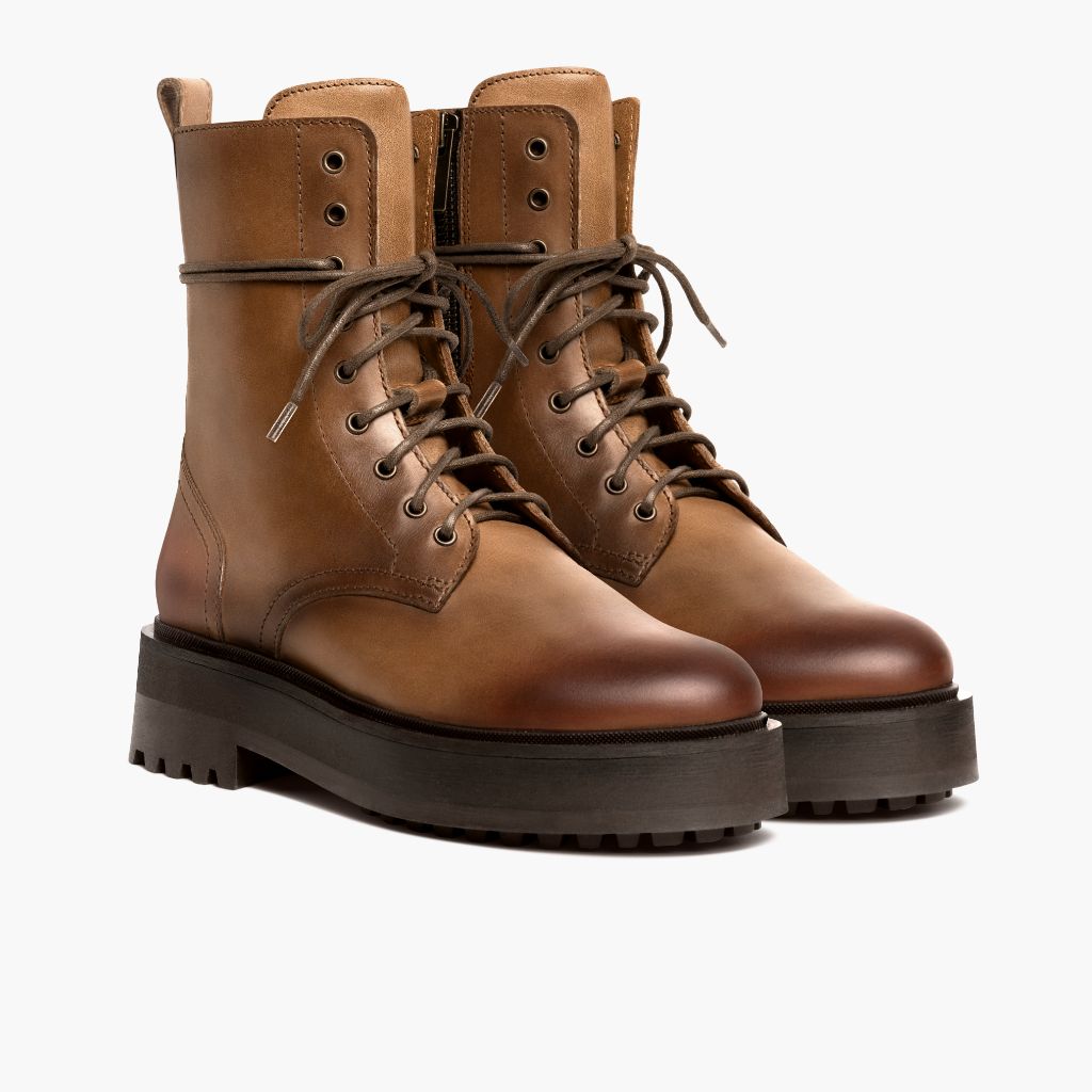 Classic Full-Grain leather Boots - Construcción cosida Goodyear y puntera delantera