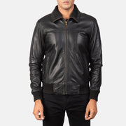 Detalle de cerca of Rib Knit &amp; Zipper Hardware on Men's Air Rolf Negro Cazadora Bomber de Cuero para Hombre