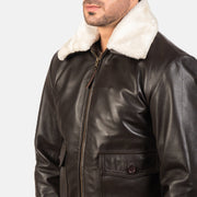 
Vista interior Showing Quilted Viscose Lining & Dos bolsillos interiores de utilidad