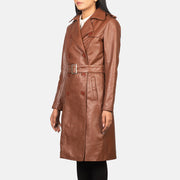 
Black Cowhide leather Coat - Vista posterior con hombros definidos y bajo impecable
