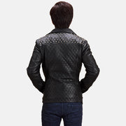 
Vista de detalle of Notch & Zipper Hardware on Negro con Tachuelas Chaqueta Biker de Cuero para Hombre