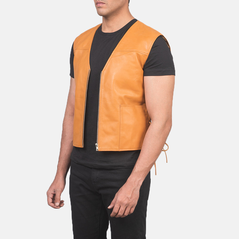 Tan Brown Sheepskin leather Vest - Vista trasera con ajuste entallado en hombros y bajo impecable