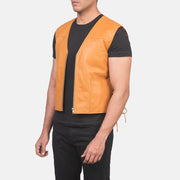 Tan Brown Sheepskin leather Vest - Vista trasera con ajuste entallado en hombros y bajo impecable