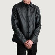 
Bronco Negro Leather Shirt para Hombre in Black Sheepskin Leather - Vista frontal y silueta entallada | Comprar online