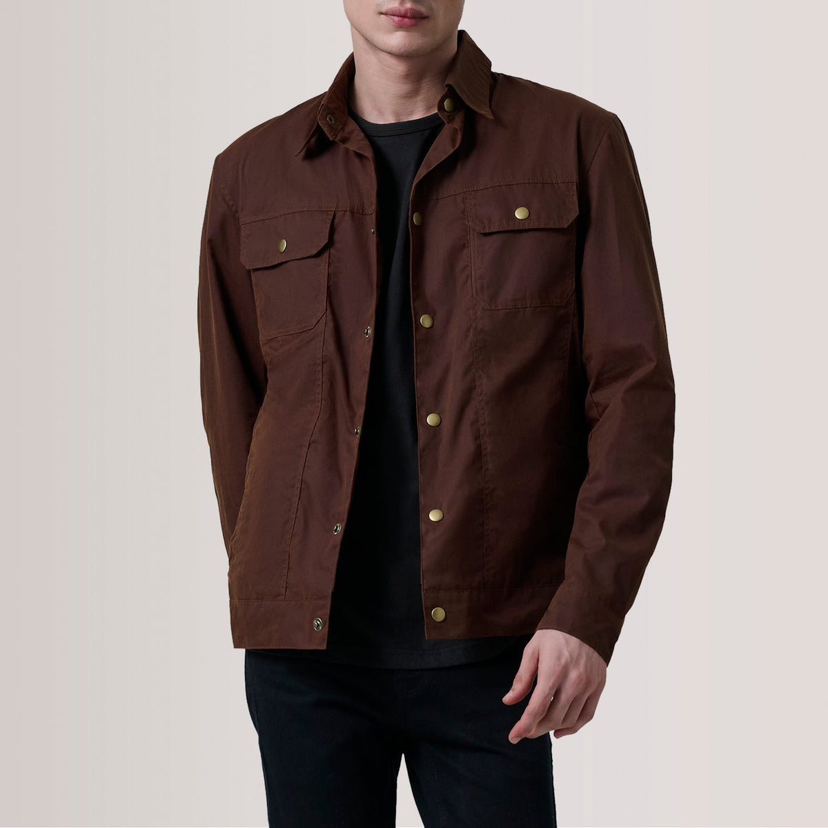 Colberto Marrón Waxed Canvas Trucker Chaqueta de Cuero para Hombre For Men in Brown Waxed Cotton Canvas - Vista frontal y silueta a medida | Comprar online