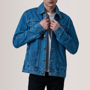 Conard Azul Denim Trucker Chaqueta de Cuero para Hombre For Men in Blue Full-Grain Leather - Vista frontal y silueta a medida | Comprar online