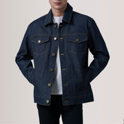 Conard Ash Grey Denim Trucker Jacket For Men in Indigo Blue Full-Grain Leather - Vista frontal y silueta a medida | Comprar online