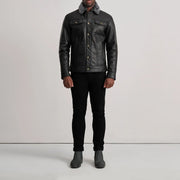 Dallis Negro Leather Shearling Trucker Chaqueta de Cuero para Hombre - Vista de perfil lateral con corte ergonómico de manga