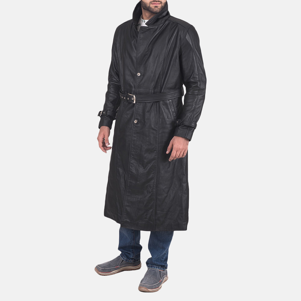 Black Cowhide Leather Trench Coat - Vista trasera con ajuste entallado en hombros y bajo impecable