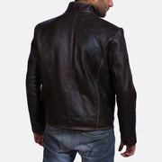 Detalle de cerca of Band &amp; Button Hardware on Men's Drakeshire Marrón Chaqueta de Cuero para Hombre