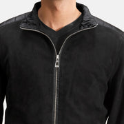 Detalle de cerca of High Neck &amp; Zipper Hardware on Men's Ethan Hybrid Suede Cazadora Bomber de Cuero para Hombre