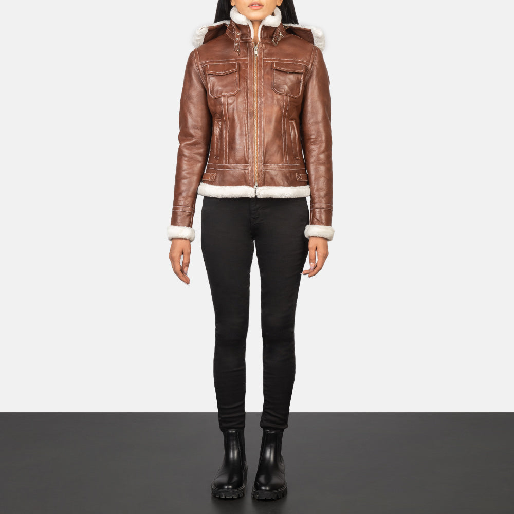 Women's Fiona Brown Hooded Shearling Leather Jacket - Vista de perfil lateral con corte ergonómico de manga