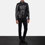 Detalle de cerca of Band with snap button &amp; Snap Button Hardware on Germain Negro Chaqueta de Cuero para Hombre