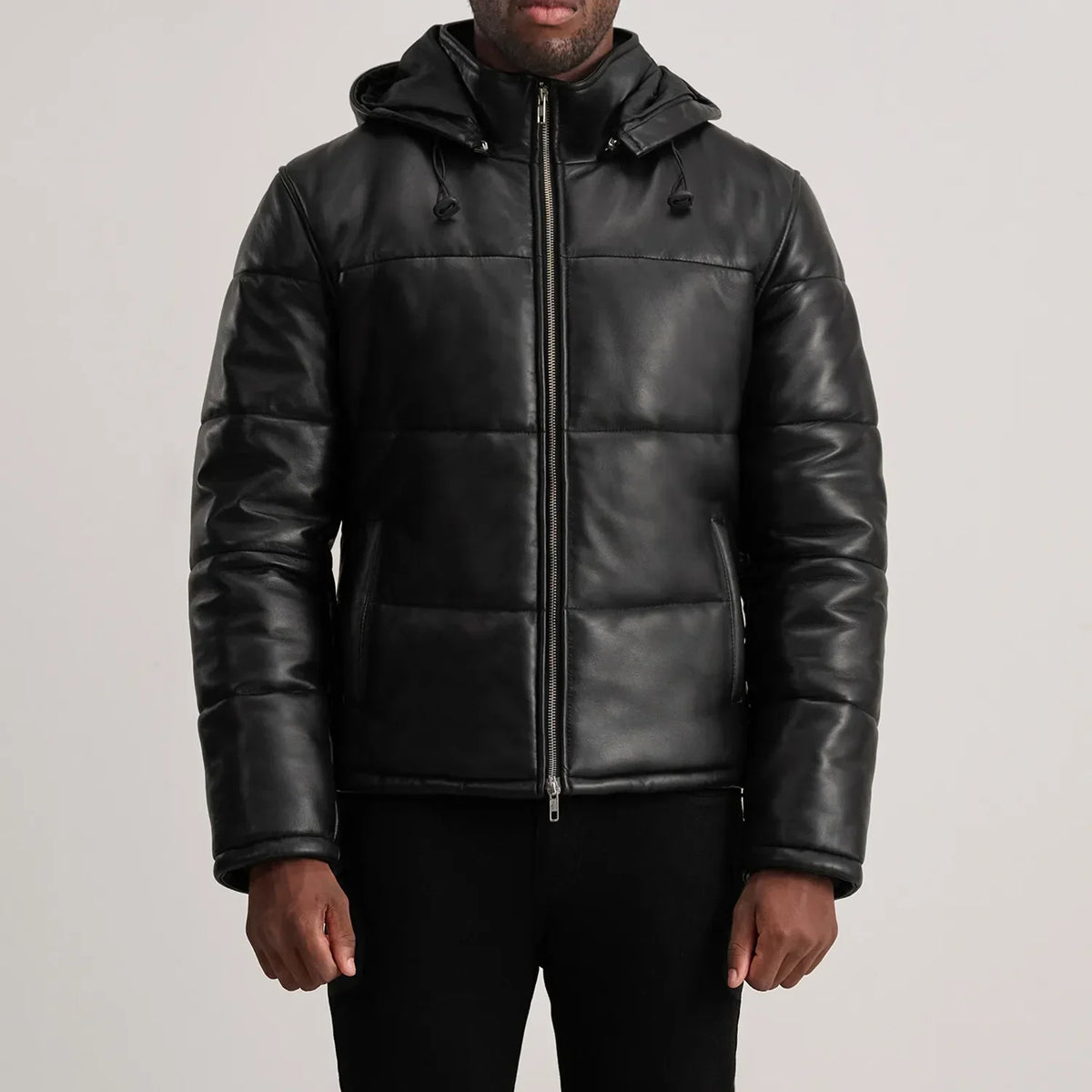
Vista de detalle of High neck & Zipper Hardware on Gordon Tan Hooded Leather Puffer Jacket