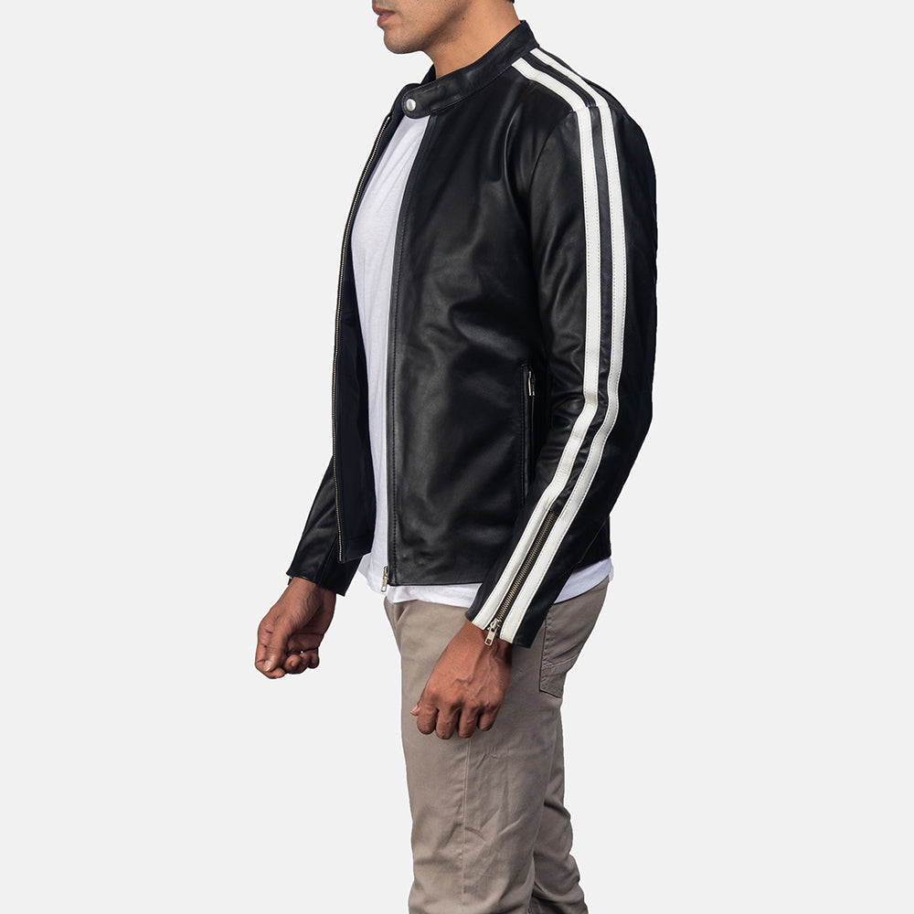 Detalle de cerca of Band with snap button &amp; Zipper Hardware on Hank Negro Chaqueta Biker de Cuero para Hombre