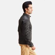 Black Sheepskin Leather Biker Jacket - Vista trasera con ajuste entallado en hombros y bajo impecable