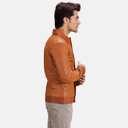 Hubert Tostado Marrón Chaqueta de Cuero para Hombre - Vista de perfil lateral con corte ergonómico de manga