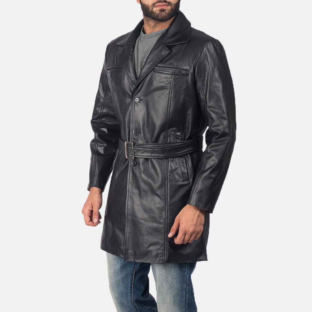 
Black Cowhide leather Coat - Vista posterior con hombros definidos y bajo impecable