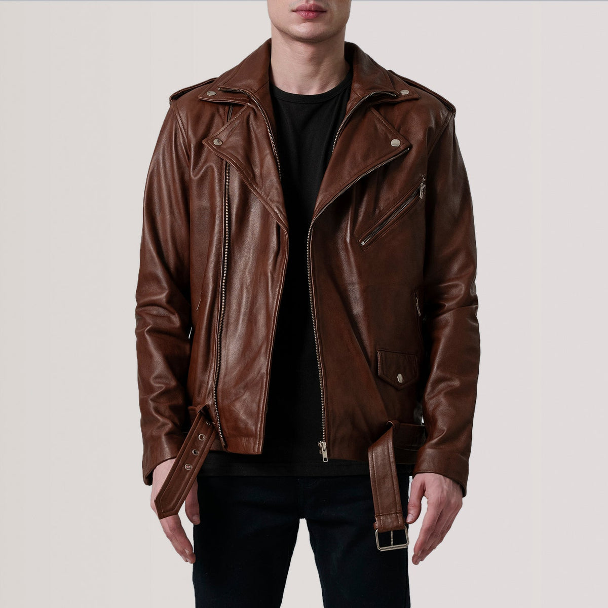 Kole Waxed Marrón Leather Double Rider Chaqueta de Cueropara Hombre in Distressed Brown Sheepskin Burnished - Vista frontal y silueta entallada | Comprar online