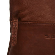 Bern Full-Grain Leather Backpack para Mujer – Vista alternativa del producto 2