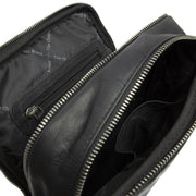 Alva Full-Grain Leather Crossbody Bag para Hombre - Structured Side Profile Showing Gusset Depth &amp; Expansion Capacity