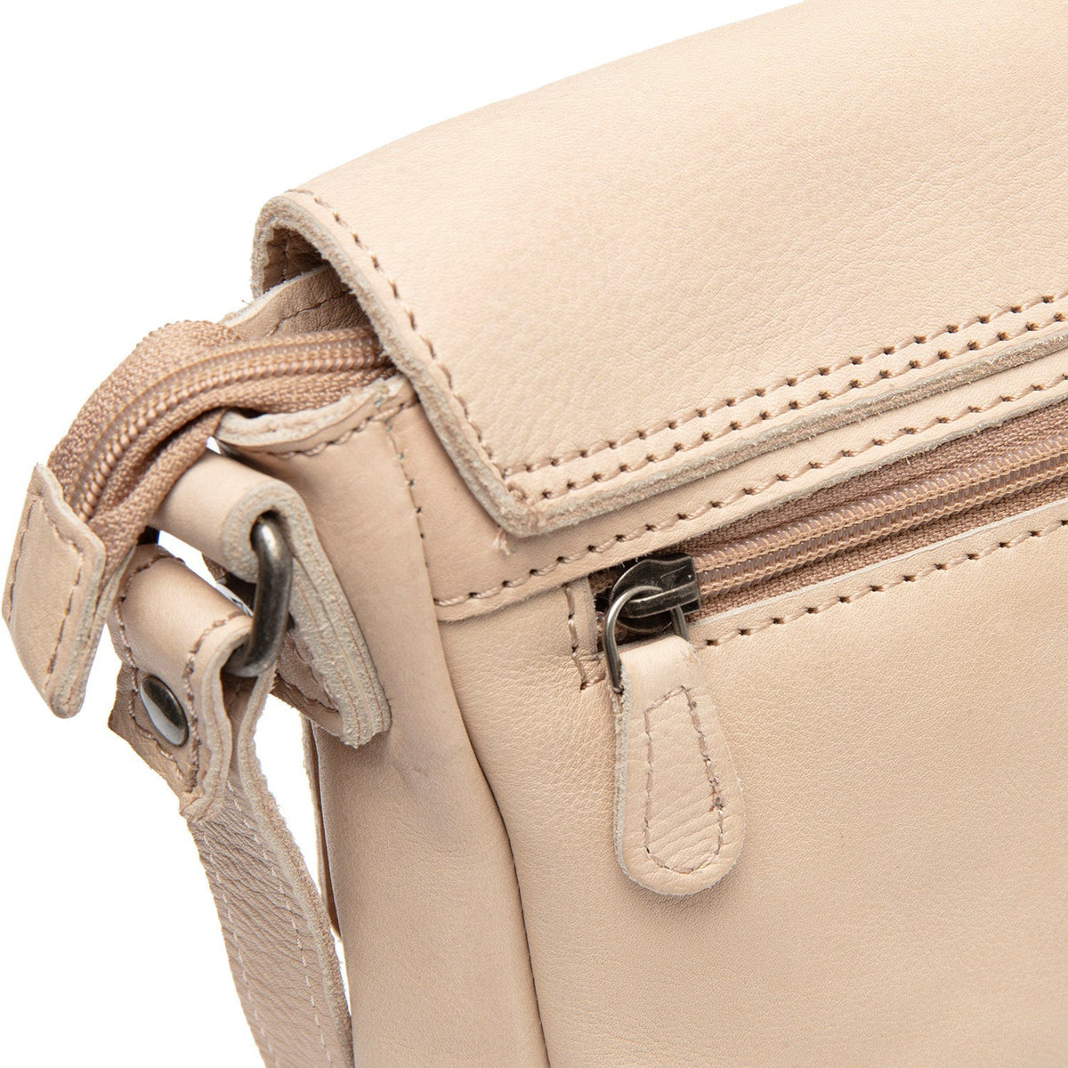 Vista interior Showing Dedicated Padded Laptop Sleeve &amp; Multi-Compartment Organization
