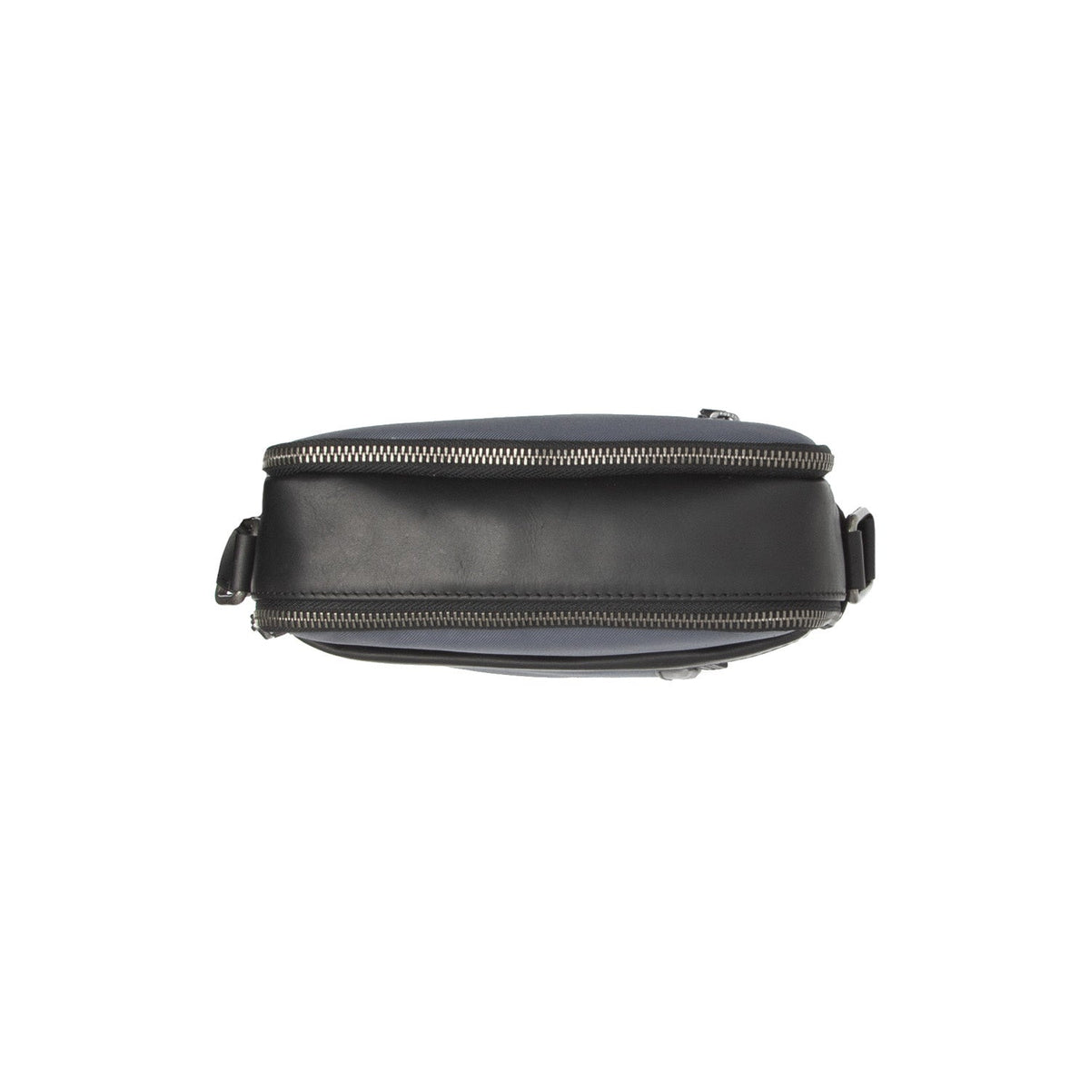 Arendal Full-Grain Leather Crossbody Bag para Hombre - Structured Side Profile Showing Gusset Depth &amp; Expansion Capacity