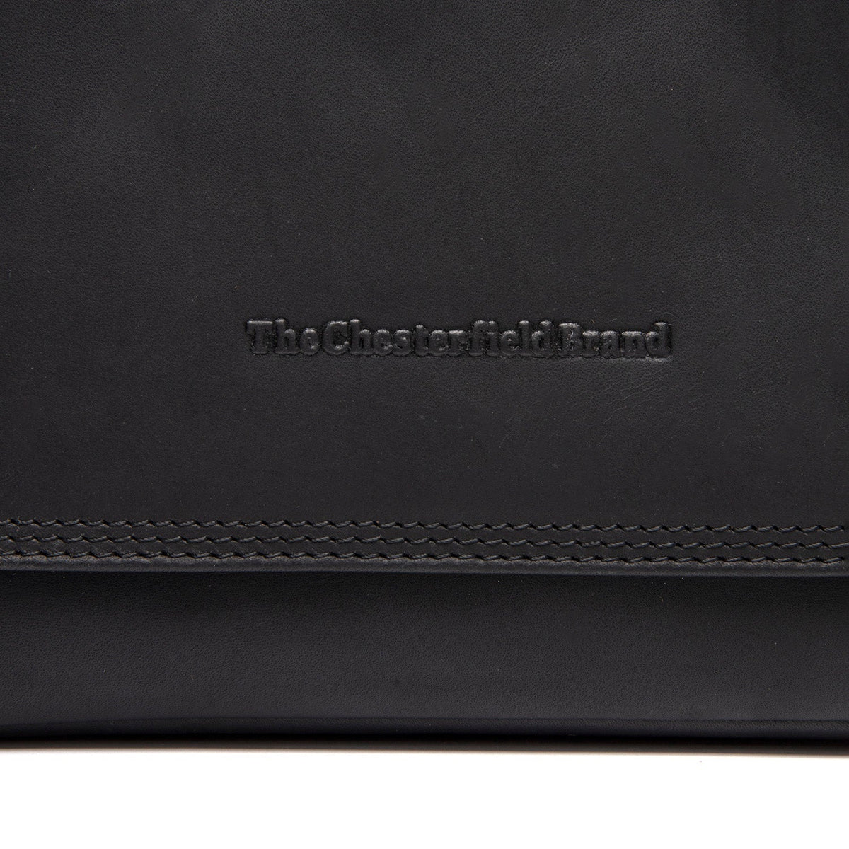 
Classic 100% Full-Grain leather Bag - Perspectiva trasera con correas de cuero reforzadas