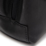 Authentic 100% Full-Grain Leather Grain Texture &amp; Heavy-Duty Seam Stitching Detail