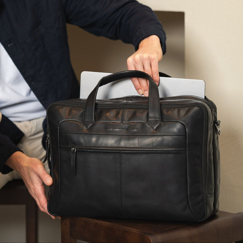 Ryan Full-Grain Leather Laptop Bag para Hombre