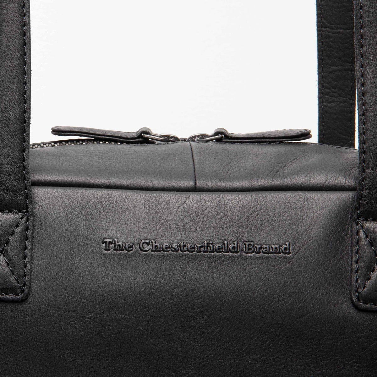
Classic 100% Full-Grain leather Bag - Perspectiva trasera con correas de cuero reforzadas