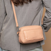 Liora Full-Grain Leather Shoulder Bag para Mujer – Vista alternativa del producto 2