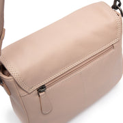 Vista interior Showing Dedicated Padded Laptop Sleeve &amp; Multi-Compartment Organization