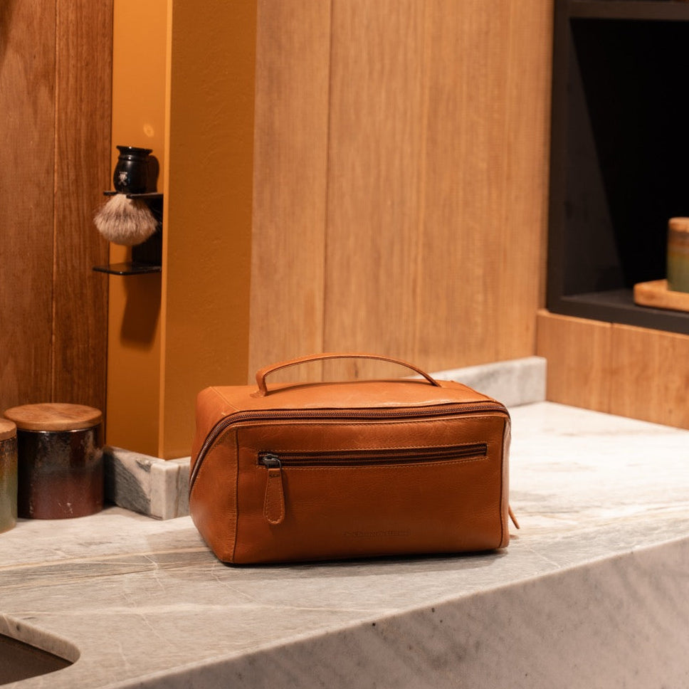 Elmia Full-Grain Leather Toiletry Bag para Mujer – Vista alternativa del producto 3