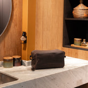 Stefan Full-Grain Leather Toiletry Bag para Mujer – Vista alternativa del producto 2