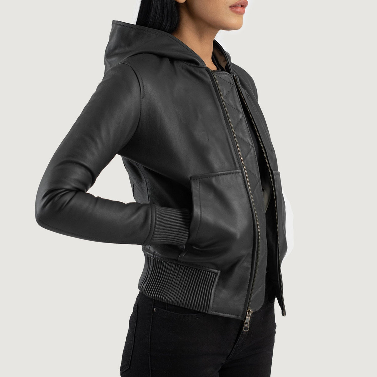 Luna Hooded Cazadora Bomber de Cuero para Mujer – Vista alternativa del producto 2