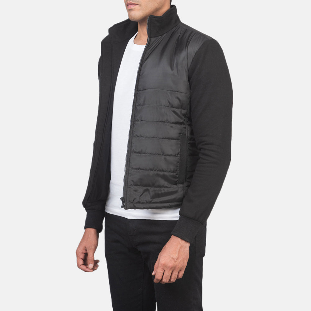 
Black Polyester (Torso) &Amp; Knitted Fabric (Sleeves) Winter Jacket - Vista posterior con hombros definidos y bajo impecable