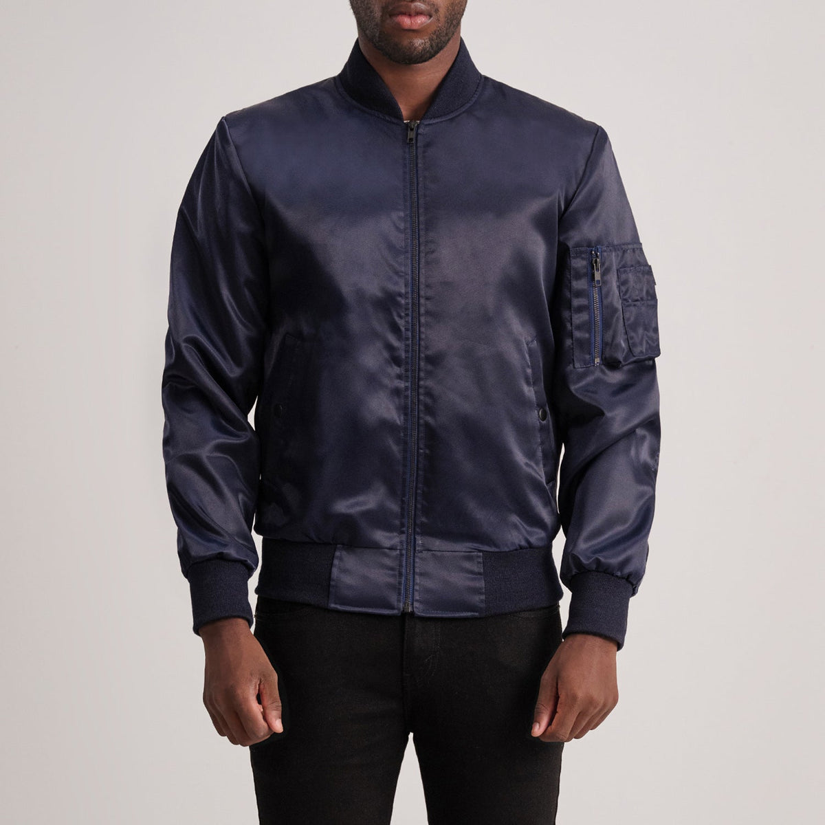 Quinton MA-1 Azul Cazadora Bomber de Cuero para Hombre in Blue Satin - Vista frontal y silueta a medida | Comprar online