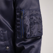 Vista interior Showing Polyester Lining &amp; Dos bolsillos interiores