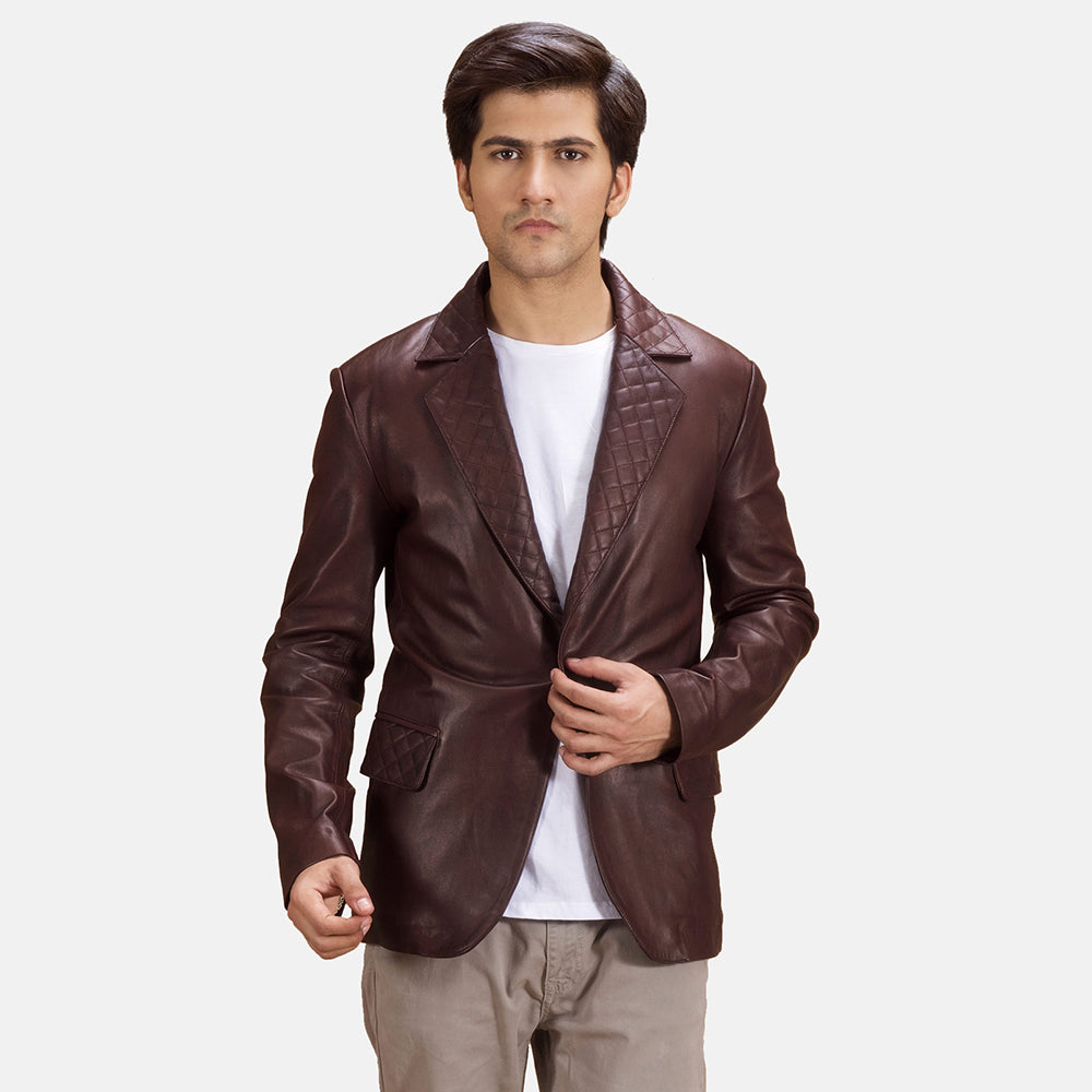 Radaron Acolchado Granate Blazer de Cuero de Cuero para Hombre in Maroon Sheepskin Leather - Vista frontal y silueta a medida | Comprar online