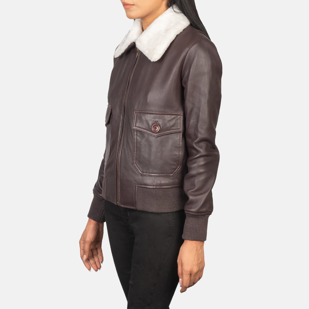 Maroon Sheepskin Leather Bomber Jacket - Vista trasera con ajuste entallado en hombros y bajo impecable