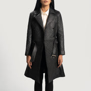 
Vista de detalle of Notch & Button & waist belt Hardware on Sweet Susan Negro Gabardina Trench de Cuero para Mujer
