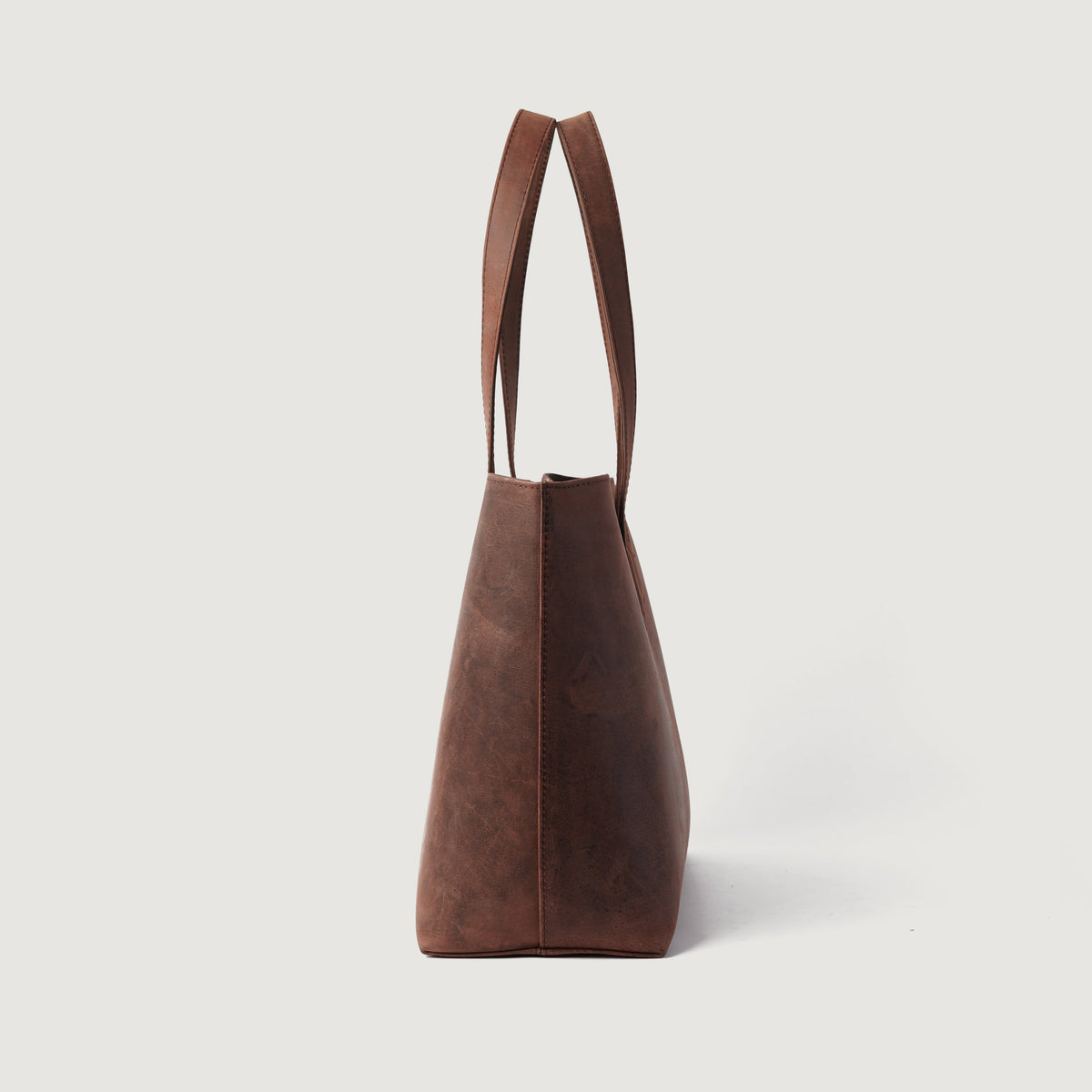 
Vista interior Showing Dedicated Padded Laptop Sleeve & Multi-Compartment Organization
