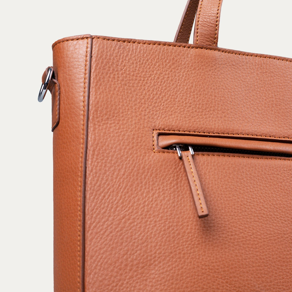 
The Poet Bolso tote de cuero – alternate product view 6